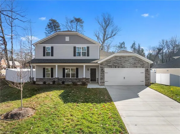 3051 Loch Dr, Winston Salem, NC 27106