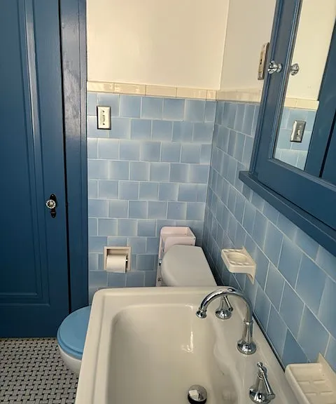 1238 Monroe Ave — Photo 5