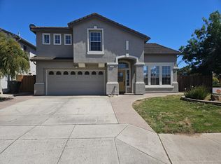 865 Cactus Ct, Salinas, CA 93905