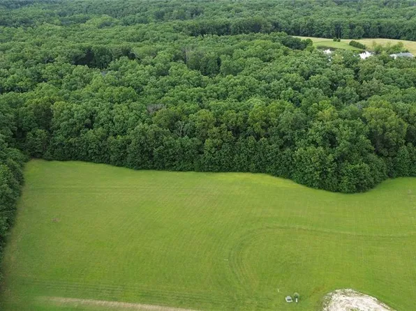 8B Donegal Ct, Warrenton, MO 63383