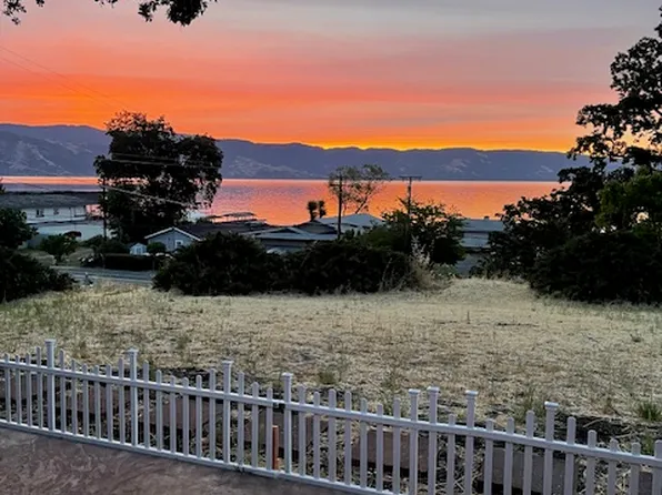 3677 Lakeshore Blvd, Lakeport, CA 95453