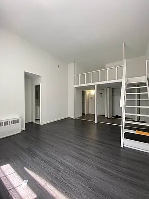 Rented by Voro NYC | media 10