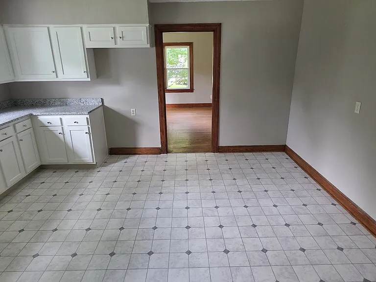 2205 Peaslee Rd — Photo 5