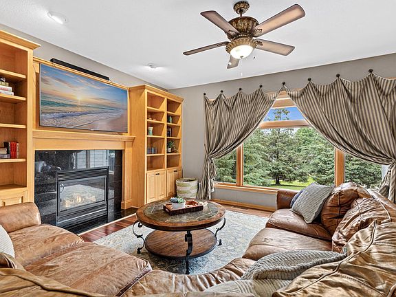 5th image of 5606 Alexandra Dr