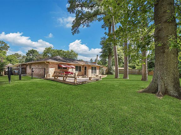 4th image of 2774 Tinechester Dr