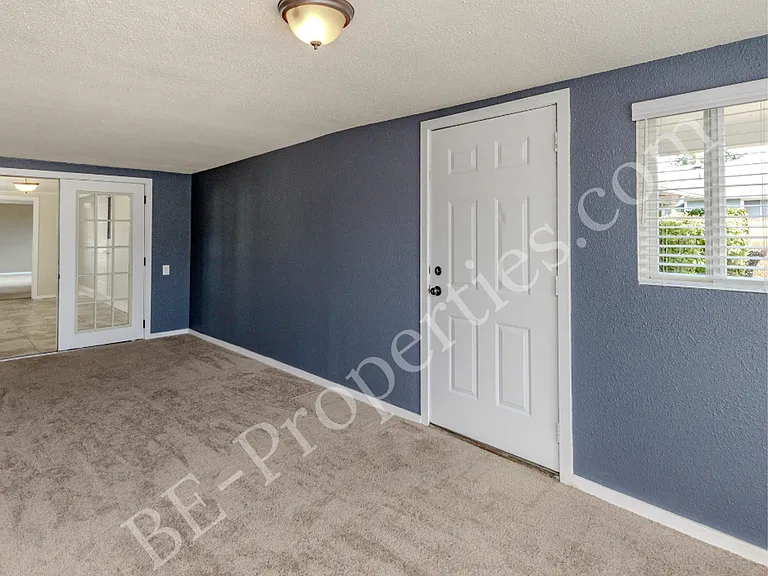 1840 N Shirley St — Photo 19