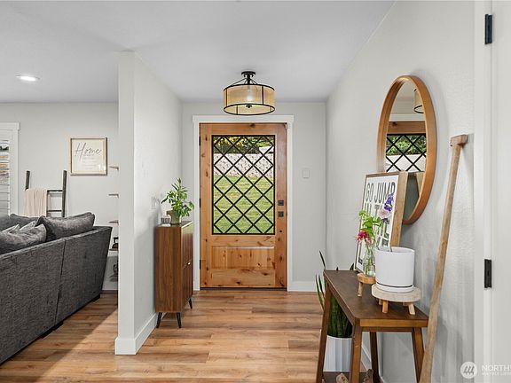 5th image of 17816 26th Street Ct E