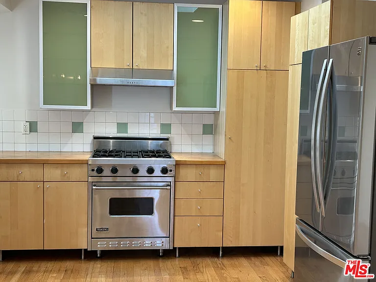8711 Sherwood Dr — Photo 7