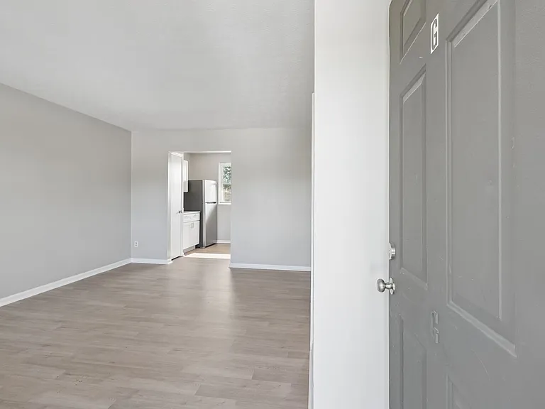 815 Riverview Dr #G — Photo 22