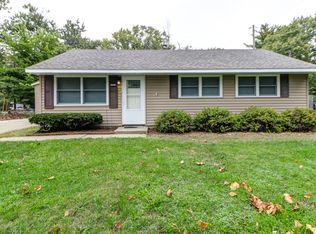 2604 Sangamon Dr, Champaign, IL 61821
