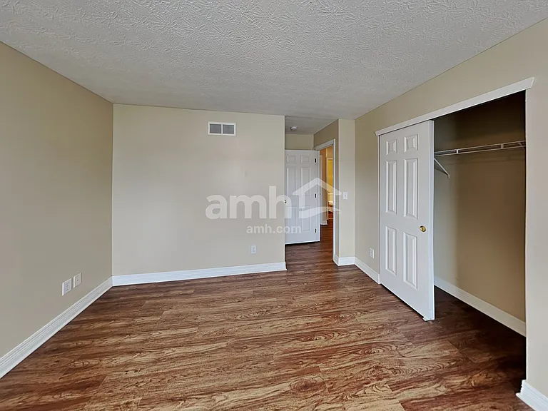 1739 Autumn Dr — Photo 14