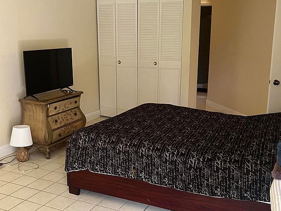 4th image of 3340 Lucerne Park Dr #3340
