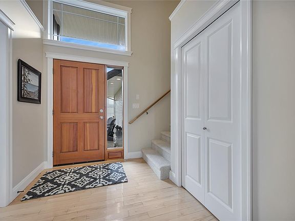 2nd image of 5534 Cliffside Rd