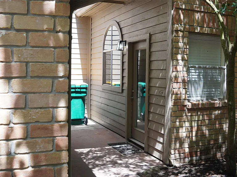 31 N Lakeridge Cir — Photo 41