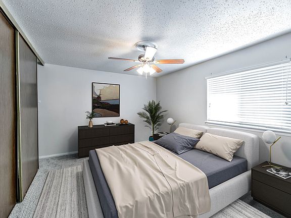 4th image of 375 Westside Blvd #205