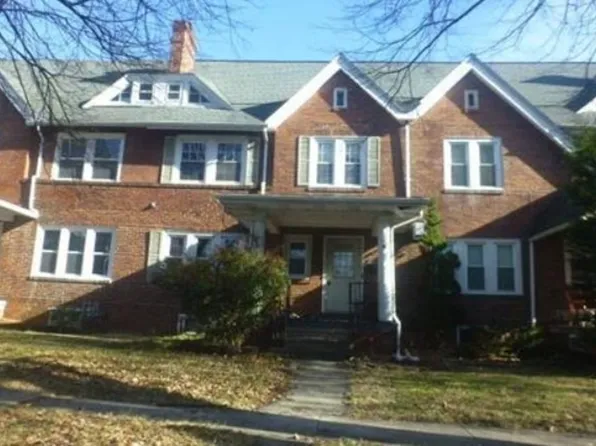 107 S Park Rd, Wyomissing, PA 19610