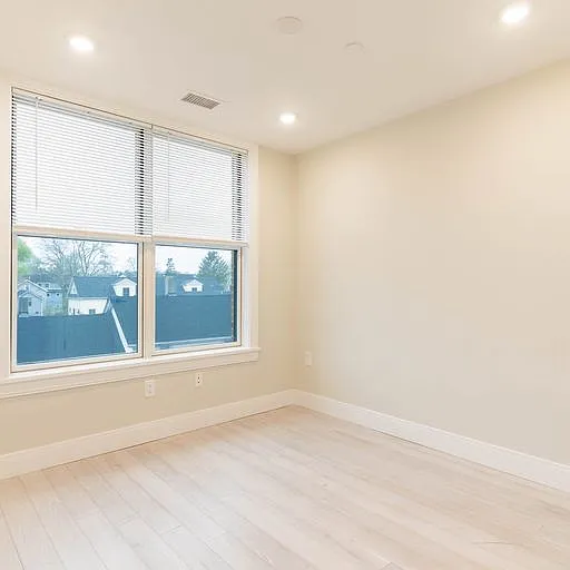 197 Green St #305 — Photo 7