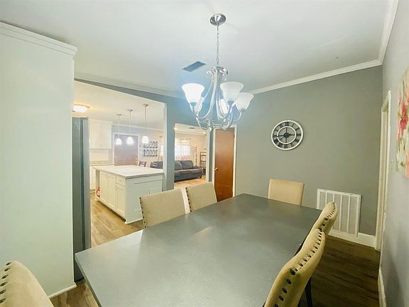 5th image of 303 Ishmeal St