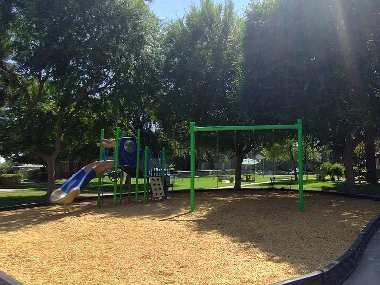Sierra Ridge — Photo 115