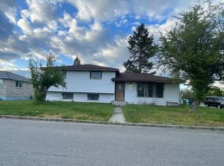 8621 E Nora Ave, Spokane, WA 99212