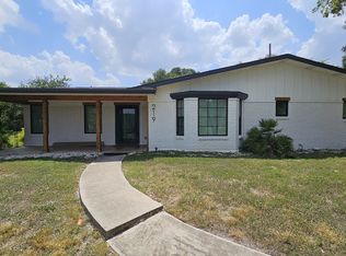 219 Edgevale Dr, San Antonio, TX 78229