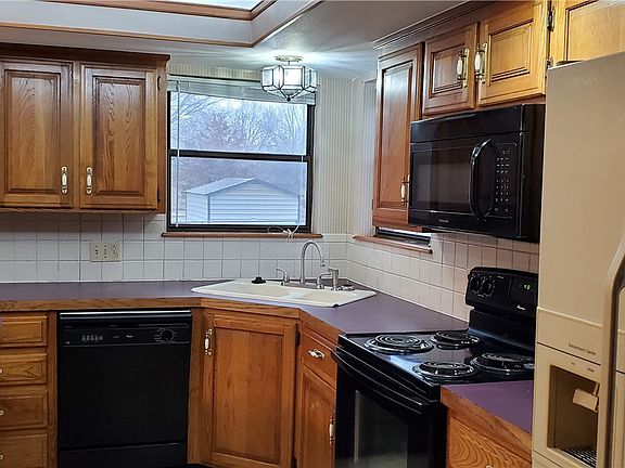 4th image of 3008 Richwood Cir