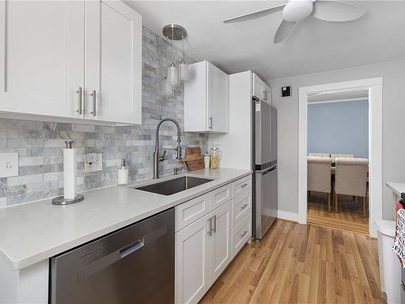 3rd image of 123 Doolittle St