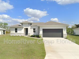 3801 NE 23rd Pl, Cape Coral, FL 33909