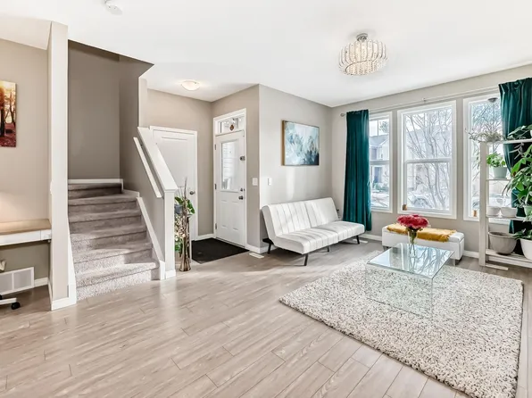 8162 Chappelle Way SW, Edmonton, AB T6W 3R2