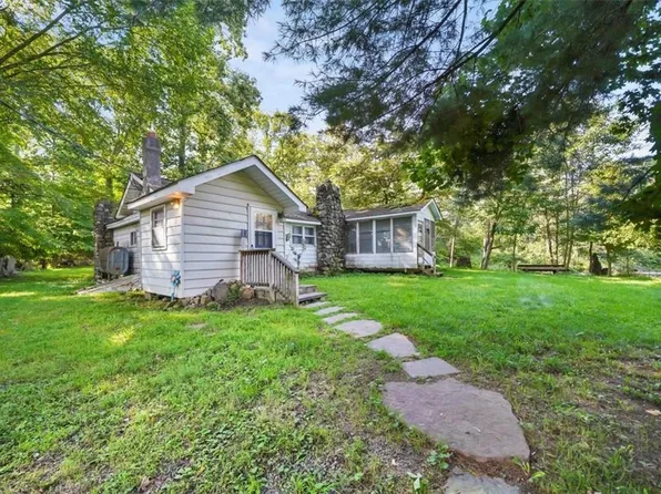 1 Tinny Lane, Central Valley, NY 10917