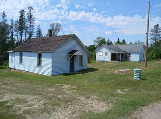 222 N Frenchtown Rd, Daggett, MI 49821