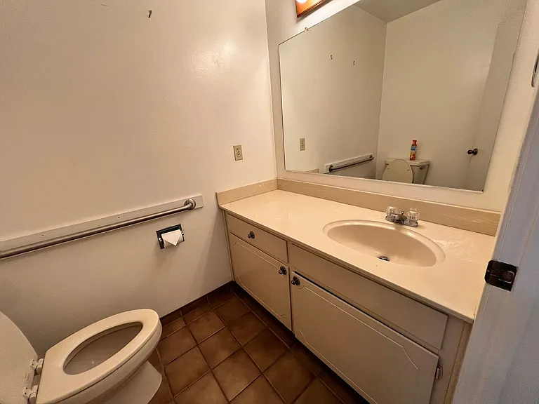 413 Del Oro Ave — Photo 18