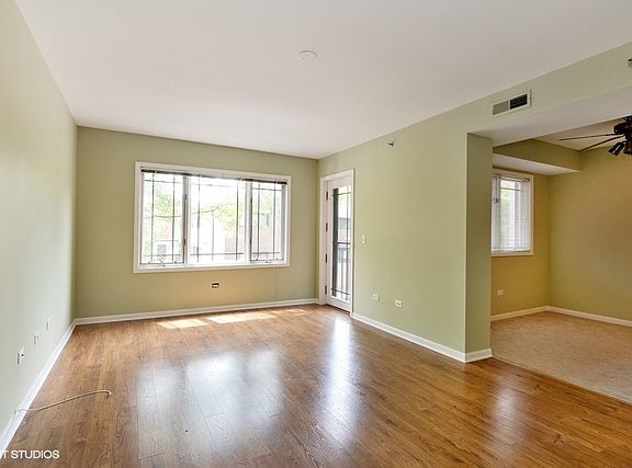 3rd image of 650 Laurel Ave APT 203