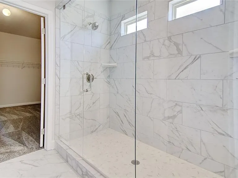 7107 Branch Creek Cv — Photo 48