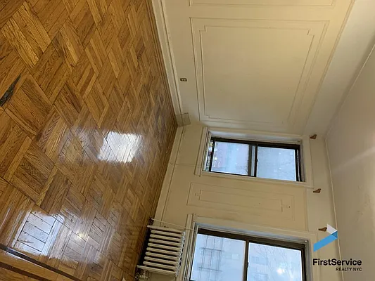 Rented by FirstService Realty (legacy) | media 8