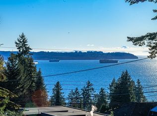 3175 Benbow Rd, West Vancouver, BC V7V3E1