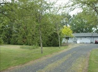 3237 NE Evergreen Rd, Hillsboro, OR 97124