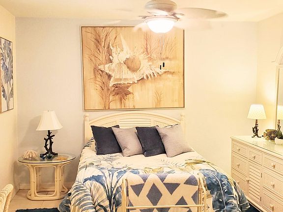 5th image of 1405 SE 14th Ter