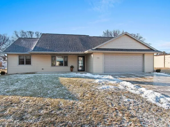 530 Dauphin St, Green Bay, WI 54301