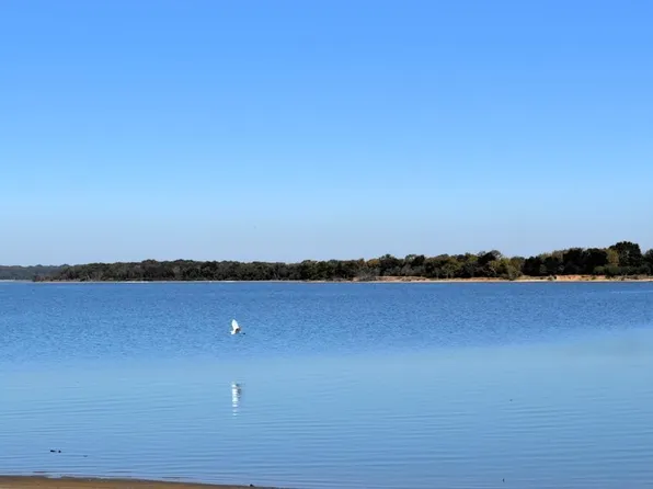 1540 Shoreline Dr, Kemp, TX 75143