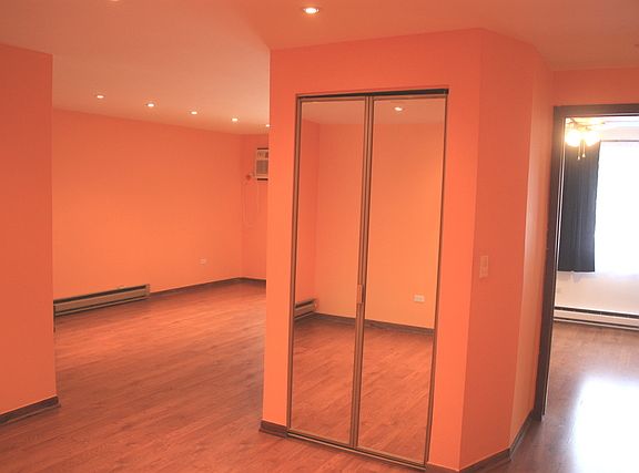 3rd image of 2317 N Neva Ave #407