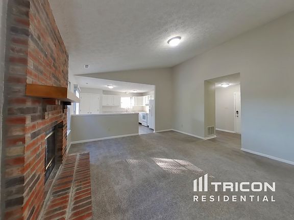 2nd image of 5755 Rosemont Dr