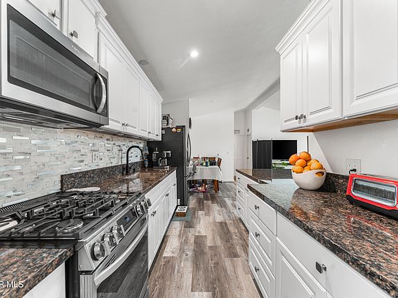 4th image of 5711 Columbia Way Space 127