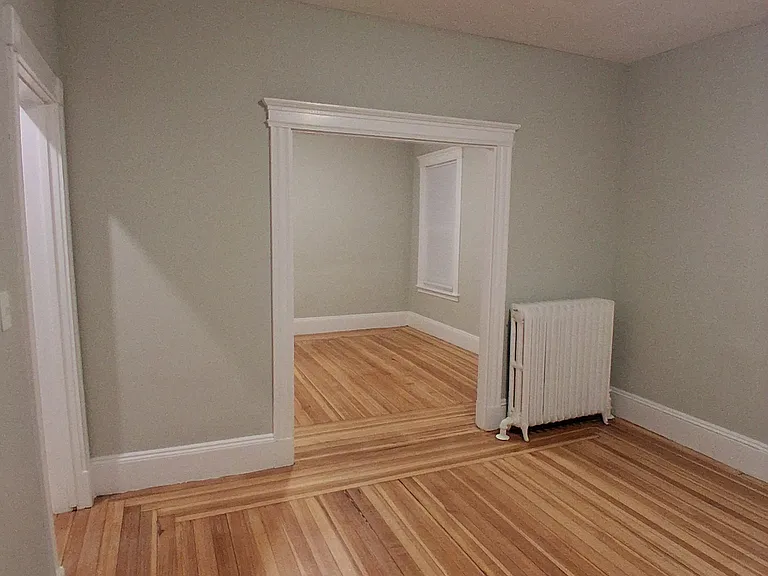 394 Ashmont St #3 — Photo 4