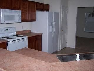 3rd image of 24150 Weldon Dr