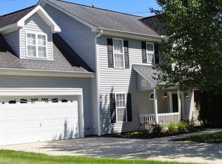 3642 Hickswood Forest Dr, High Point, NC 27265