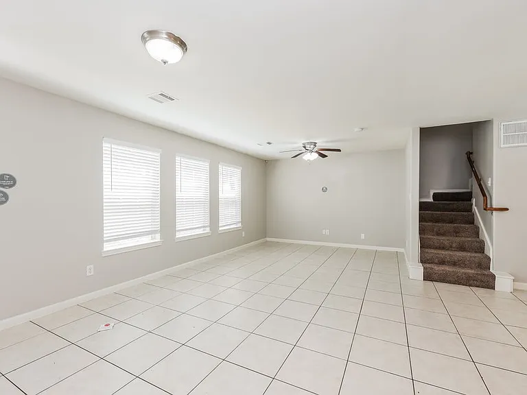 4951 S Cancun Dr — Photo 5