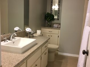 139 Steeplechase Ln, Palm Harbor, FL 34684