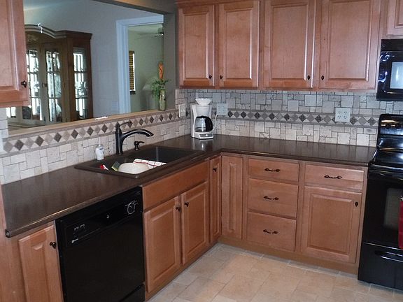 5th image of 601 Caribou Ct