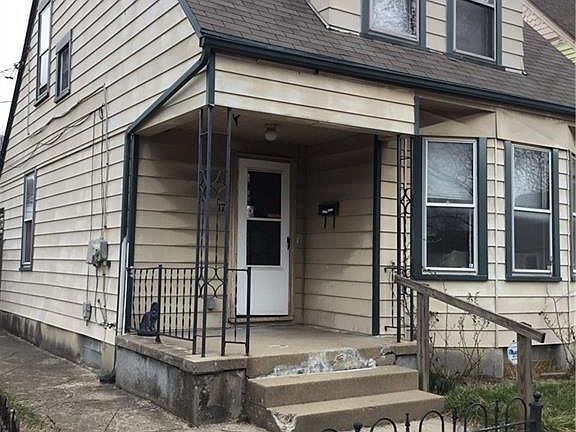 3rd image of 17 McKinley St